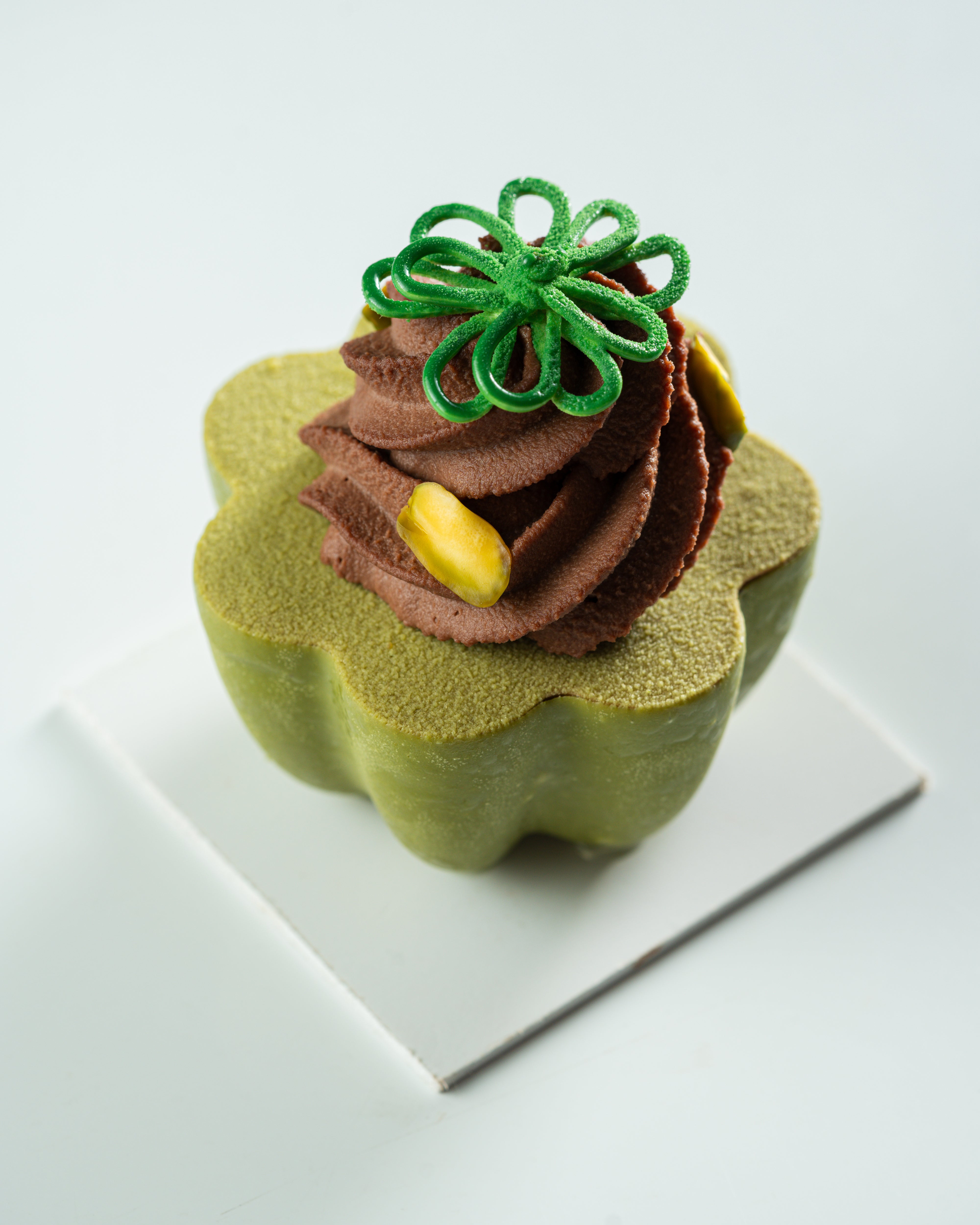 Petit Gateau - Mini French Desserts in Mumbai | Sivako